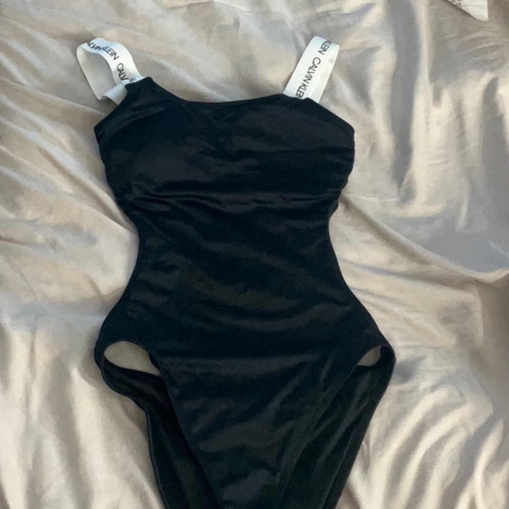 CALVIN KLEIN SWIM WEAR BODYSUIT